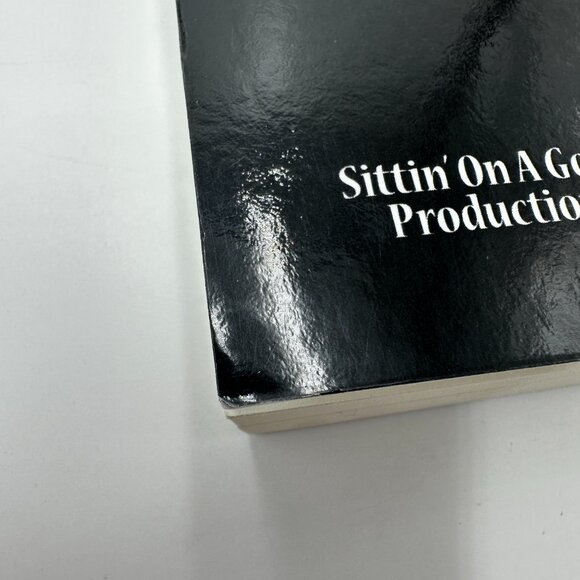 Harper & Moon Investigations Series Books 5 and 6 by Trixie Silvertale / TPB - Picture 9 of 15